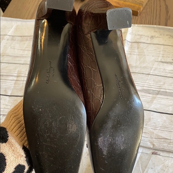 Ferragamo shoes - Picture 8 of 9